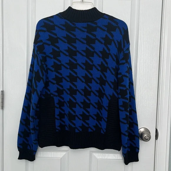 Nine West cobalt and black houndstooth sweater.  Medium - Picture 2 of 7